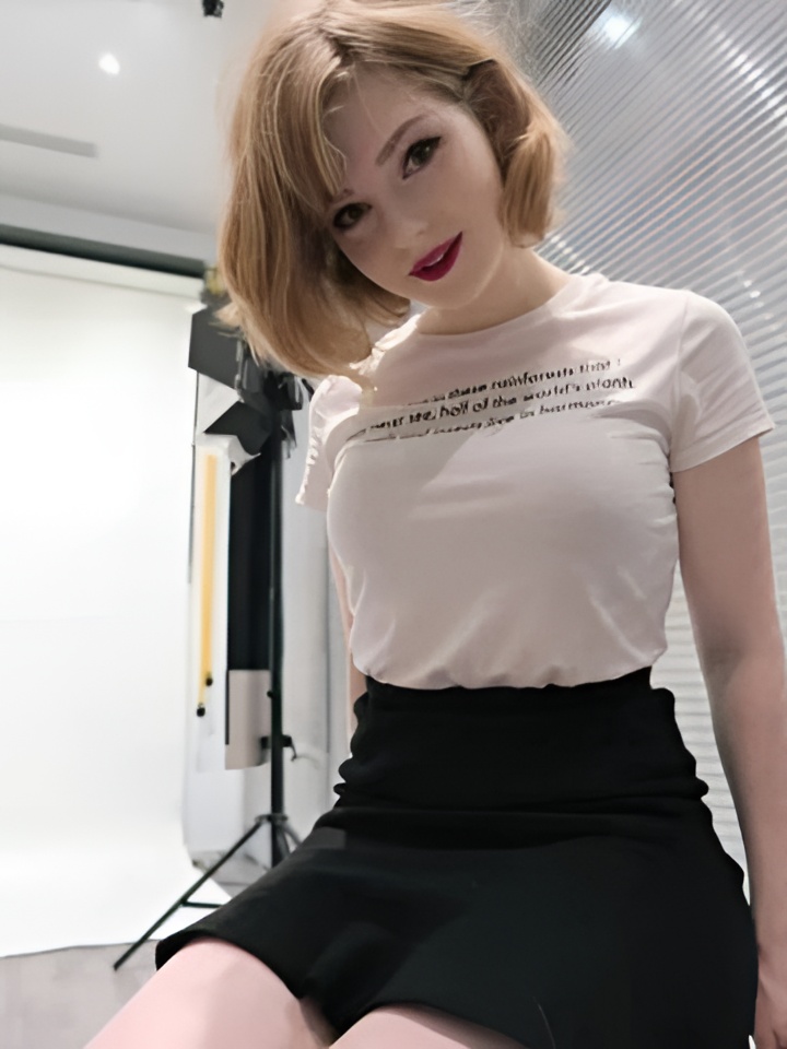 Кристина привлекательная девушка из Кстово цена от 4000 руб