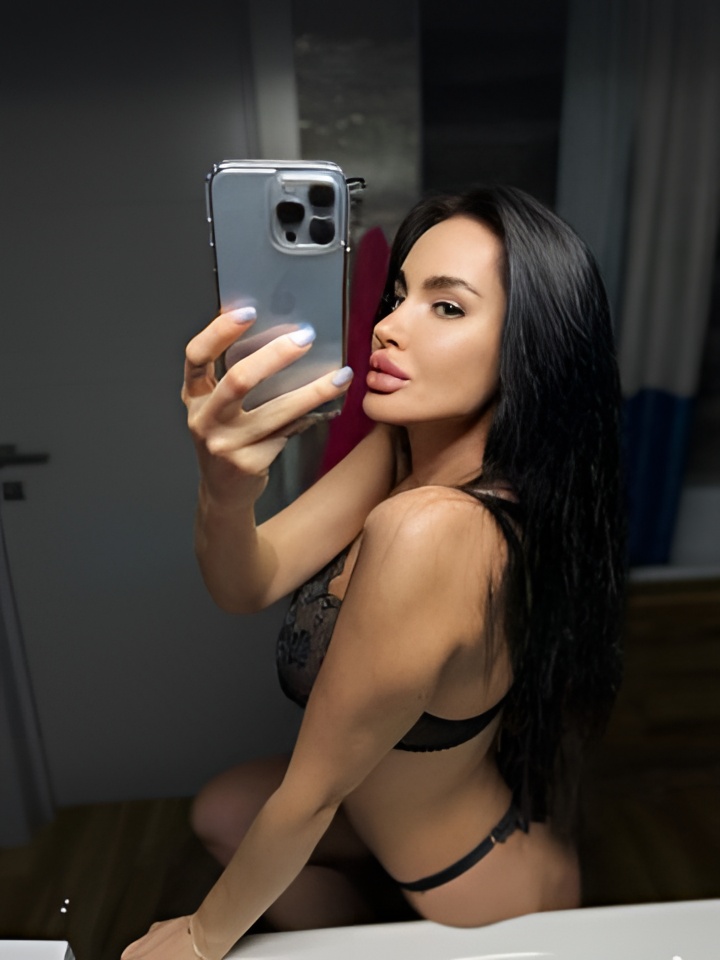 Розалия привлекательная девушка из Кстово цена от 4000 руб