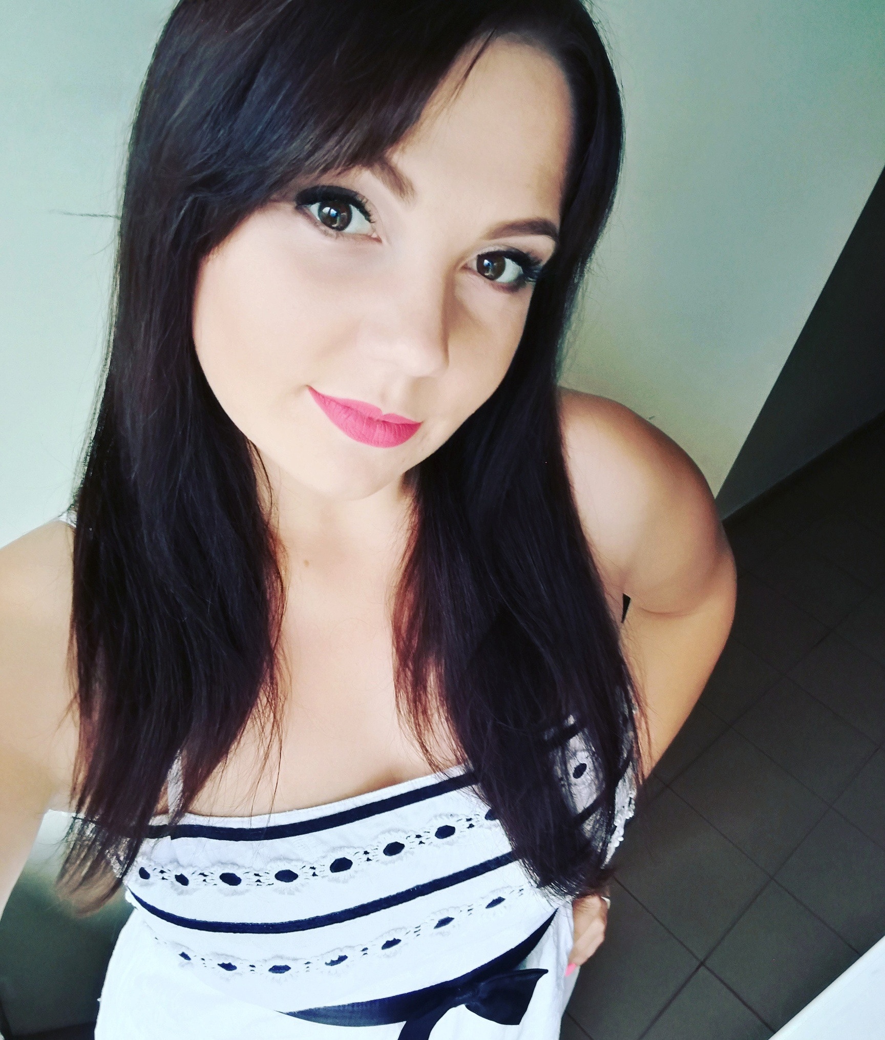 Анна привлекательная девушка из Кстово цена от 3000 руб