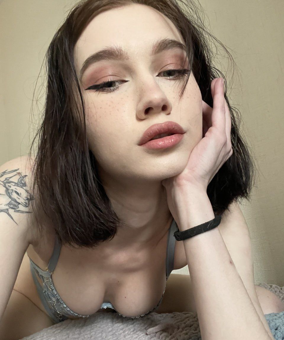 Яна привлекательная девушка из Кстово цена от 3000 руб