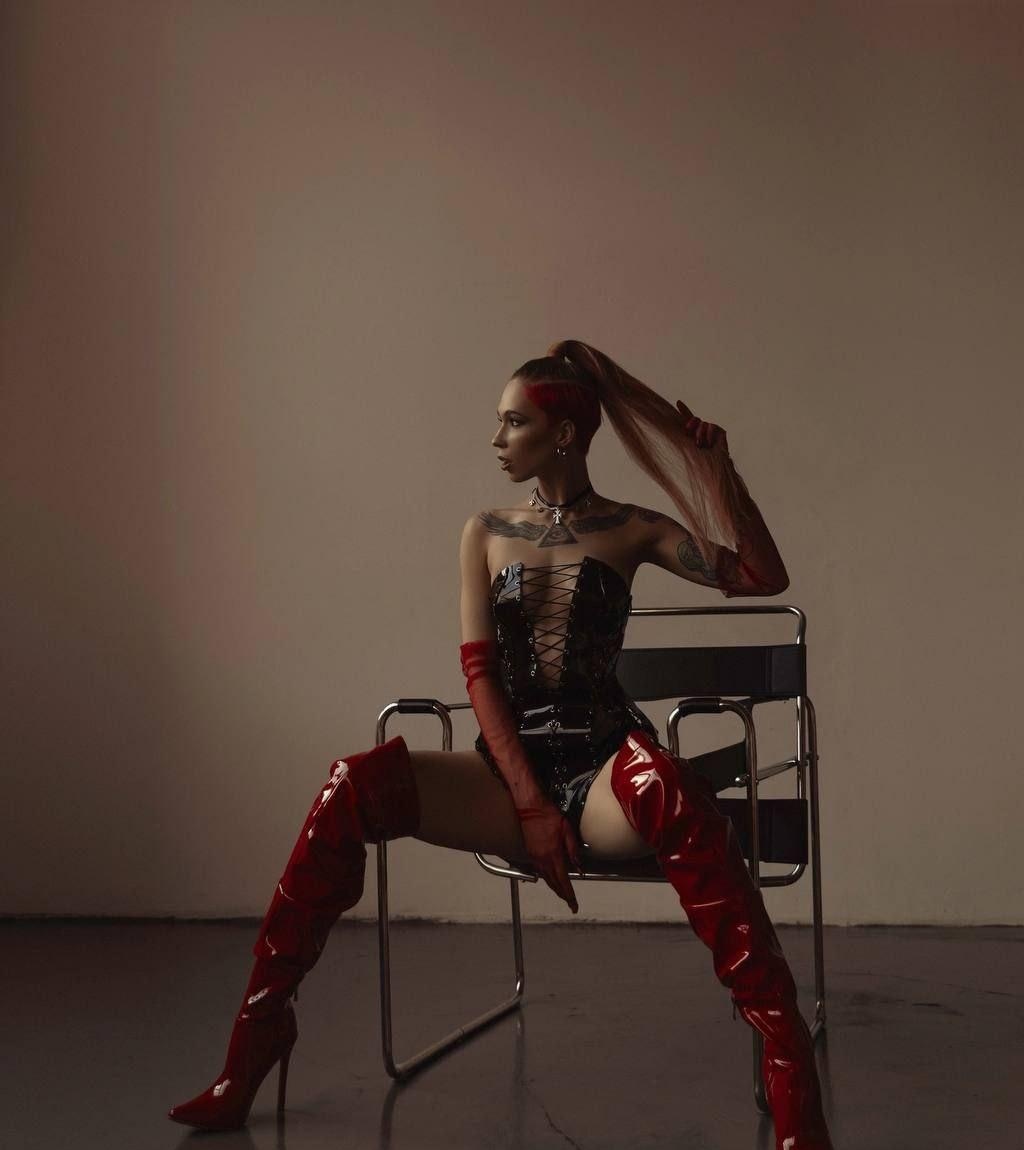 Полина привлекательная девушка из Кстово цена от 4000 руб