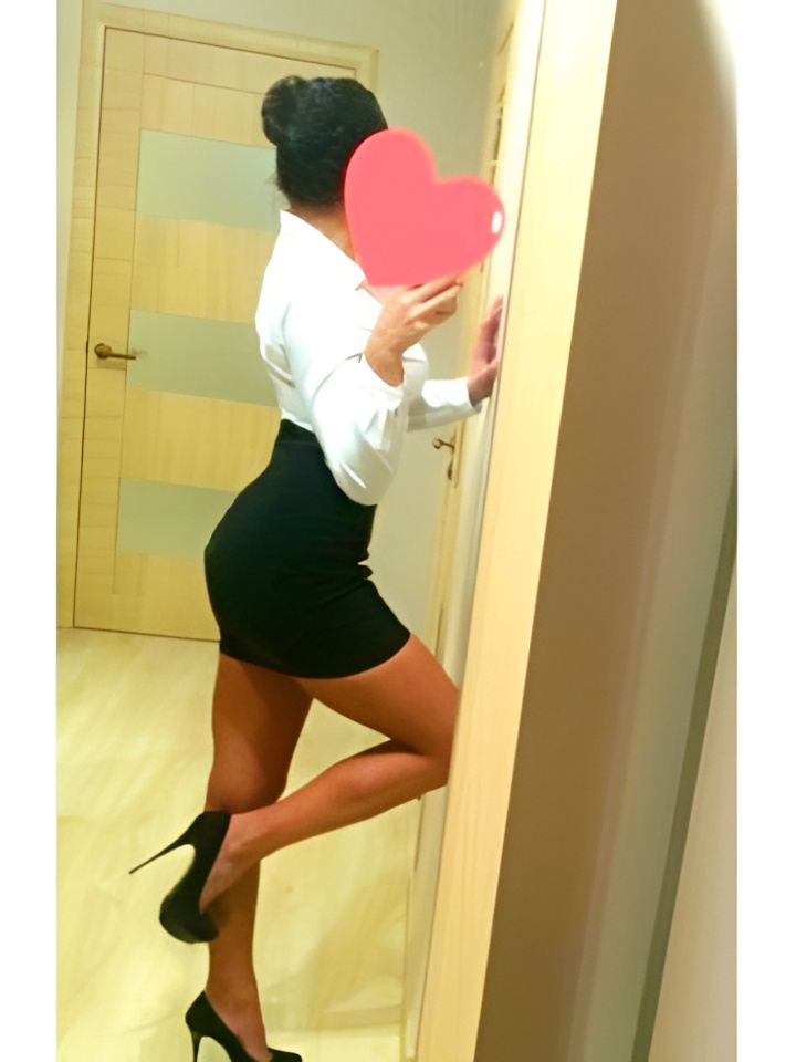 Индивидуалка Венера, доступна для личного знакомства от 10000 руб